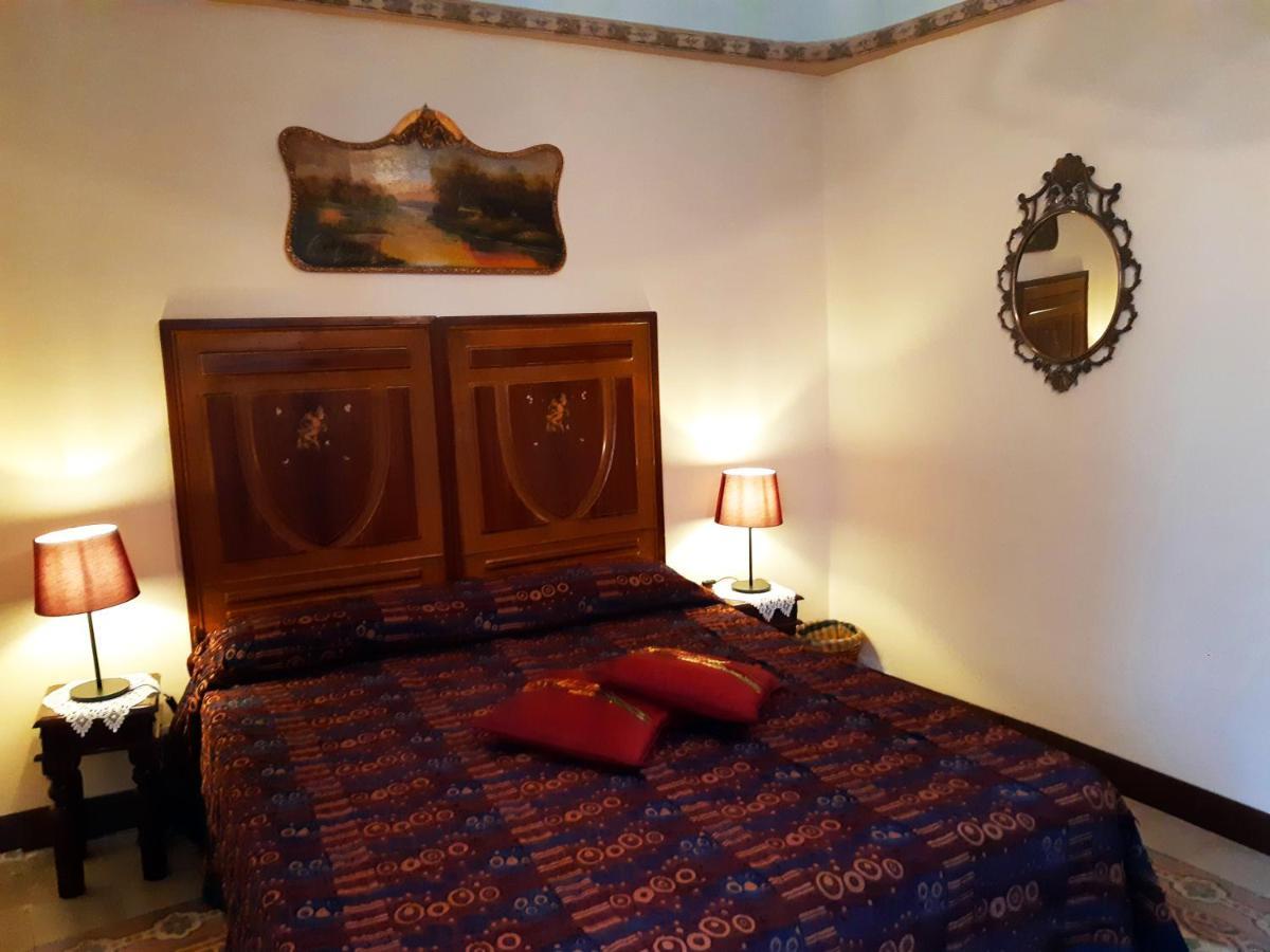 Antico Palazzo Affitti Brevi Bed and Breakfast Piazza Armerina Eksteriør billede